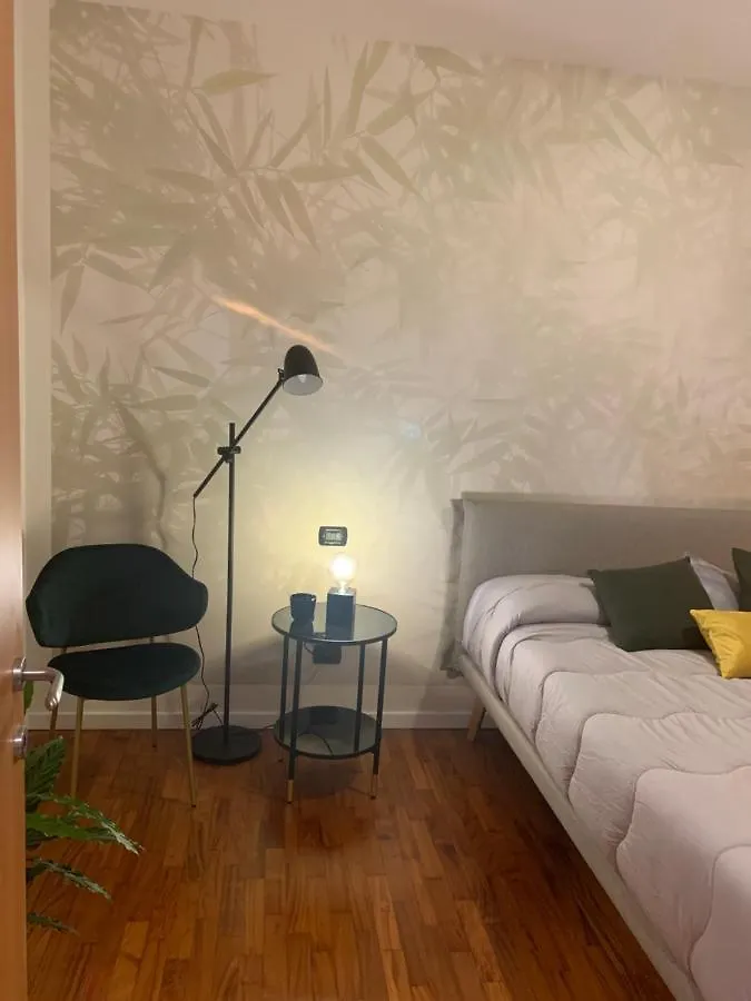 Bamboo Suite Zona Ripamonti-Ieo Milano 0*,